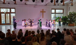 Programm zur Vogelhochzeit in der Maria-Montessori-Grundschule Bautzen